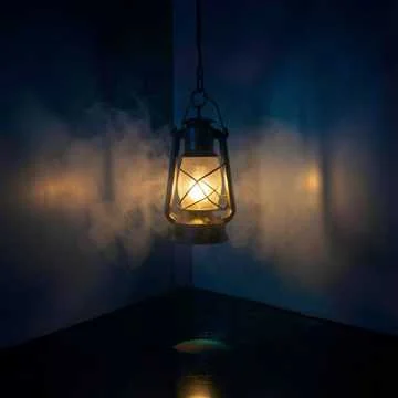 Shadow Lantern Haze